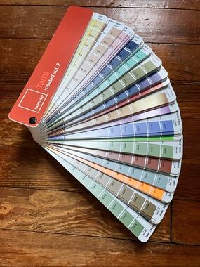 Pantone Tints Formula Guide / Coated Vol. 2